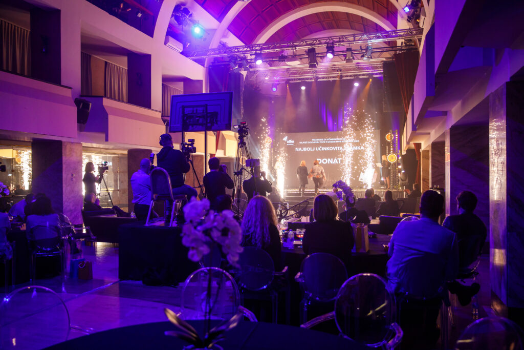 Foto: Sandi Fišer in Anže Krže, Mediaspeed