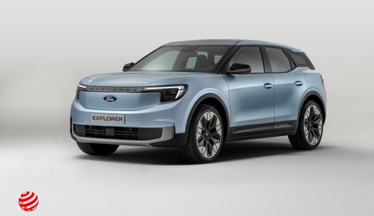 2024_The-All-Electric-FordExplorer_Award_Winner