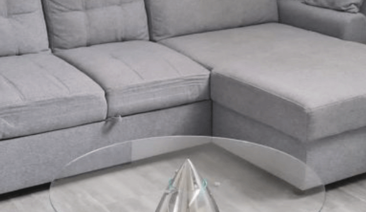 Klubska mizica iz letala