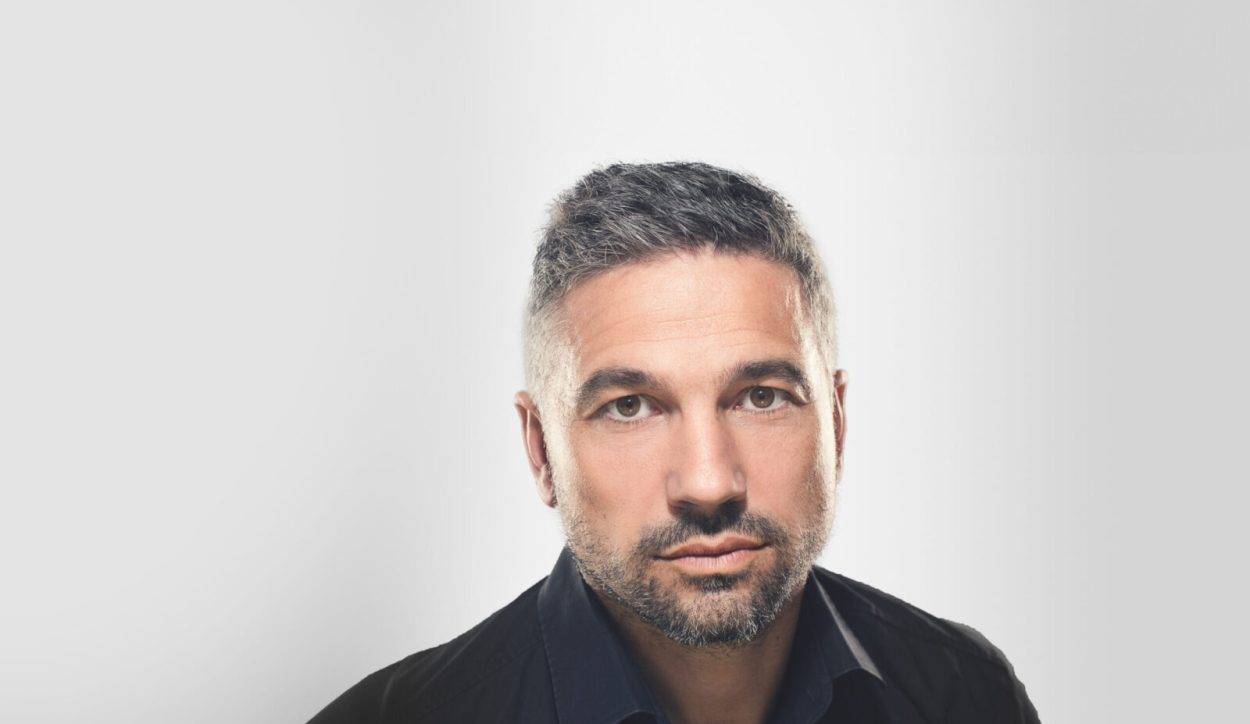 SIMON ROŽNIK